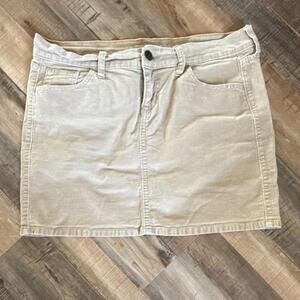 Y2K Old Navy Corduroy Straight Mini Skirt Beige Size 4 Regular Button Pockets
